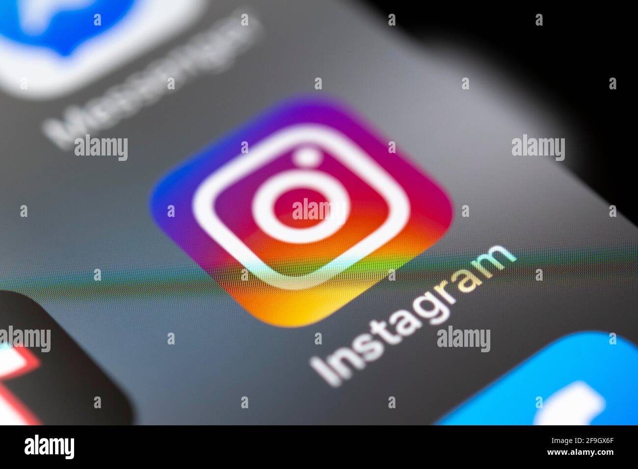 Instagram, Logo, App-Icon, Anzeige auf einem Bildschirm vom Handy, Smartphone, Soziales Netzwerk, Social Media, Makroaufnahme, Detail, formatfuellend Stockfoto