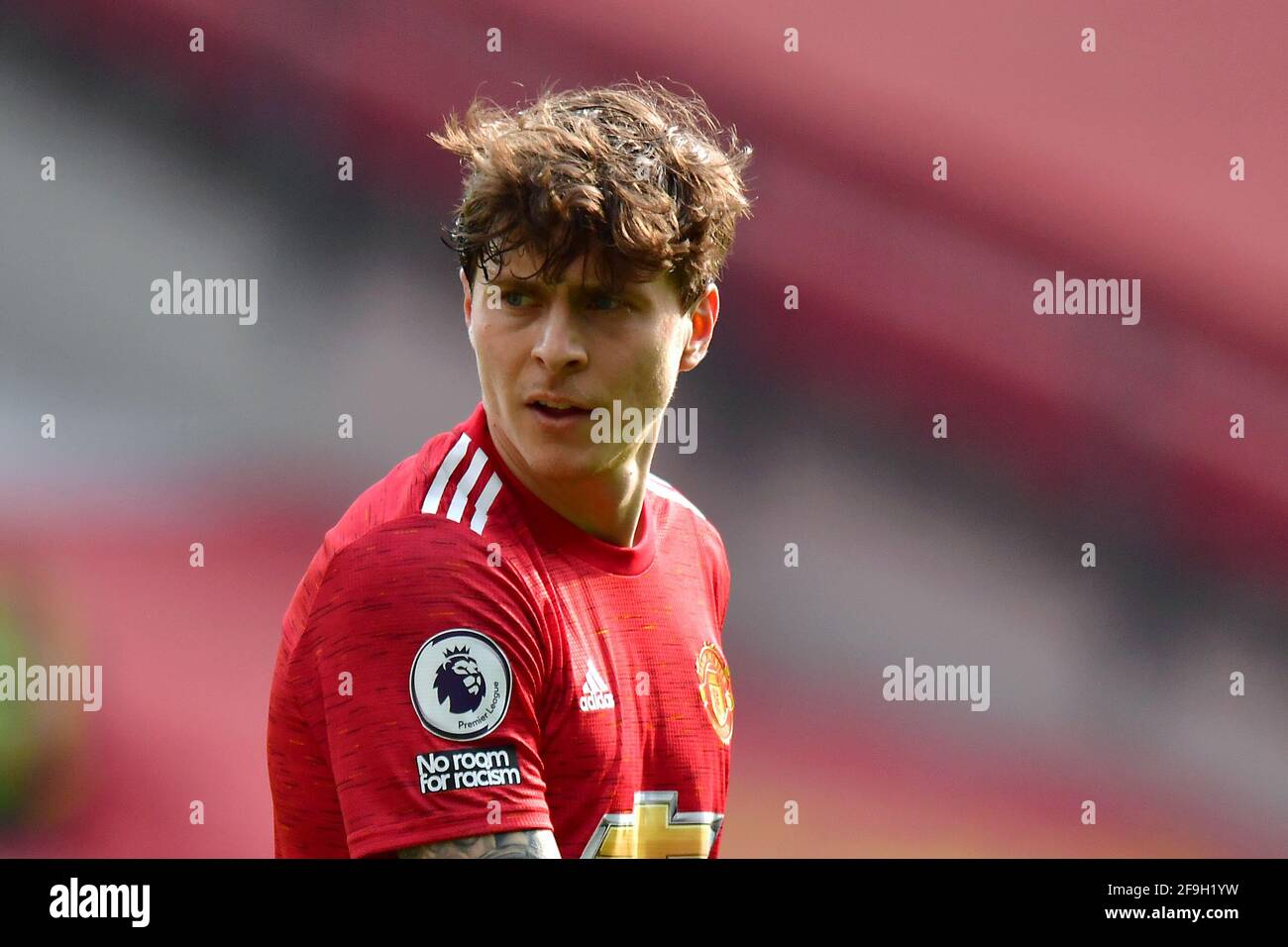 Manchester, Großbritannien. April 2021. Victor Lindelof von Manchester United während des Spiels in der Premier League in Old Trafford, Manchester, Großbritannien. Bilddatum: Sonntag, 18. April 2021. Bildnachweis sollte lauten Kredit: Anthony Devlin/Alamy Live News Stockfoto