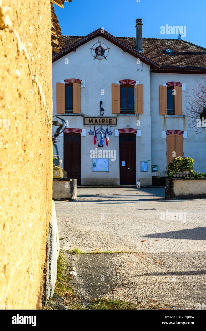Gemeindegebäude / Rathaus einer Gemeinde von Frankreich. Stockfoto