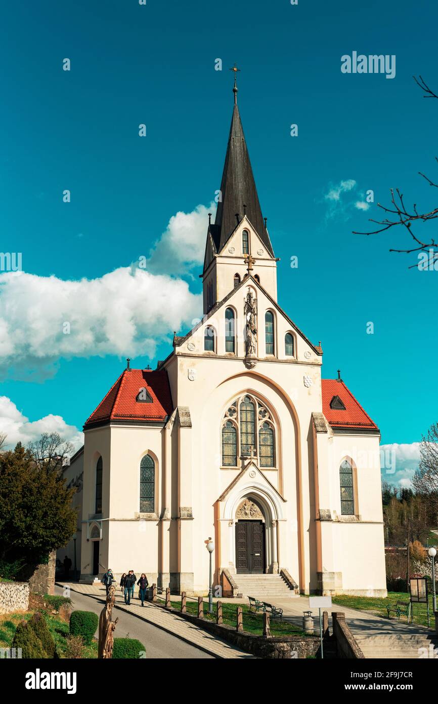 Pfarrkirche des heiligen Nikolaus in Krapina, Kroatien. Stockfoto