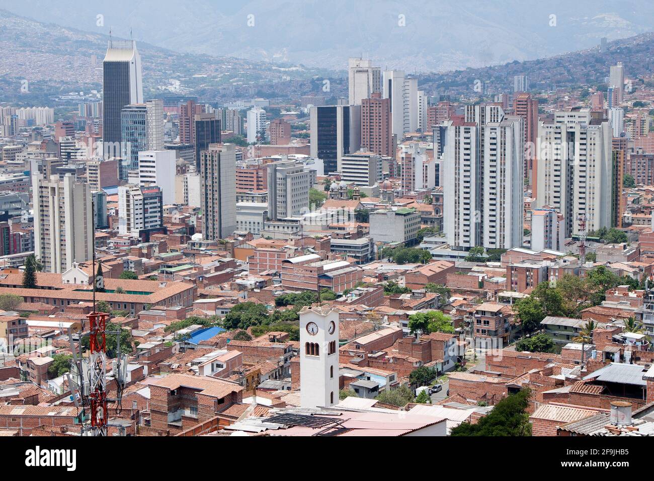 Medellin, Kolumbien - 23. März 2015. Blick auf die Stadt. Medellin ist mit 2.5 Millionen Einwohnern die zweitgrößte Stadt Kolumbiens Stockfoto