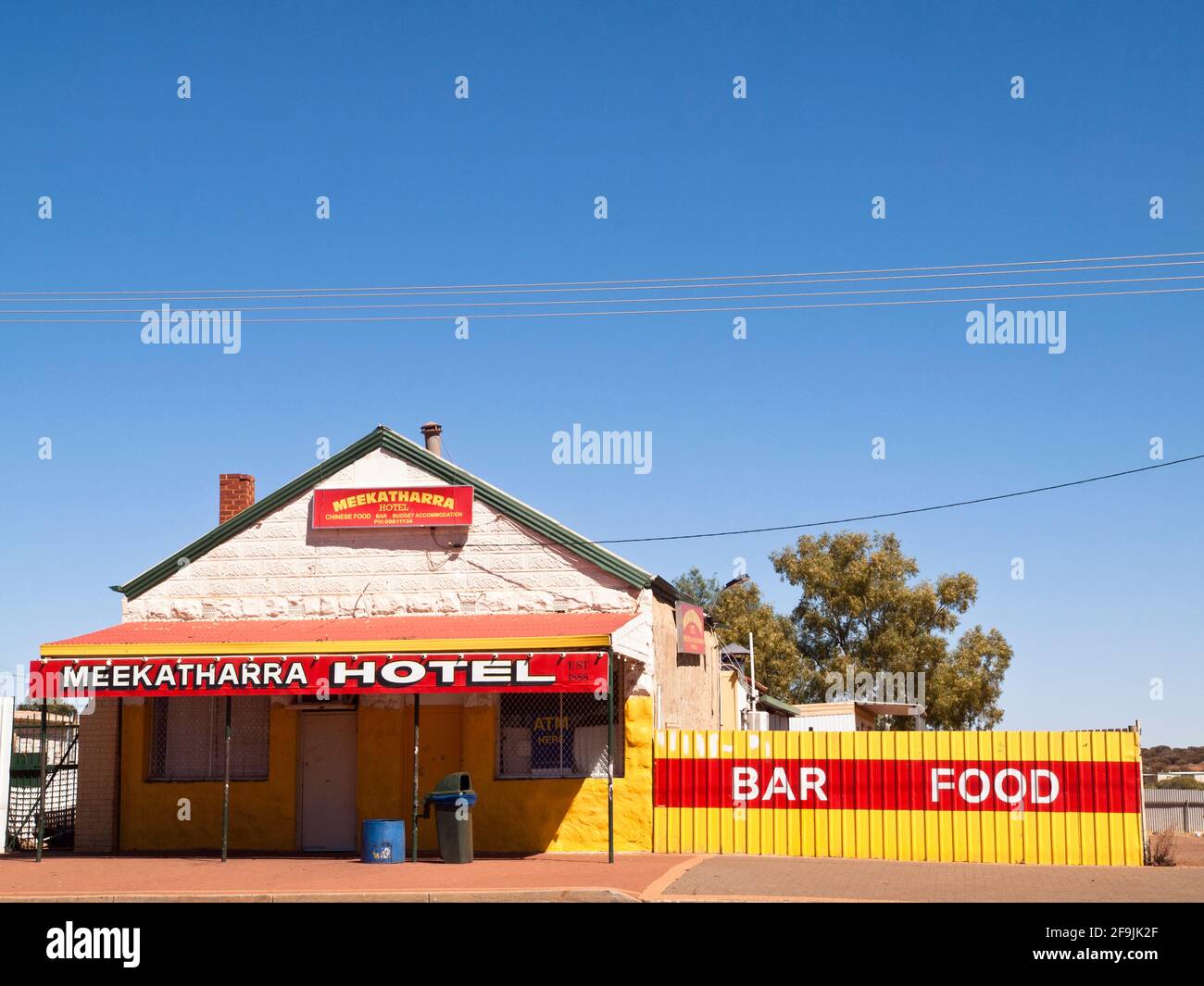 Das Meekatharra Hotel am Great Northern Highway stammt aus dem Jahr 1888, Westaustralien Stockfoto