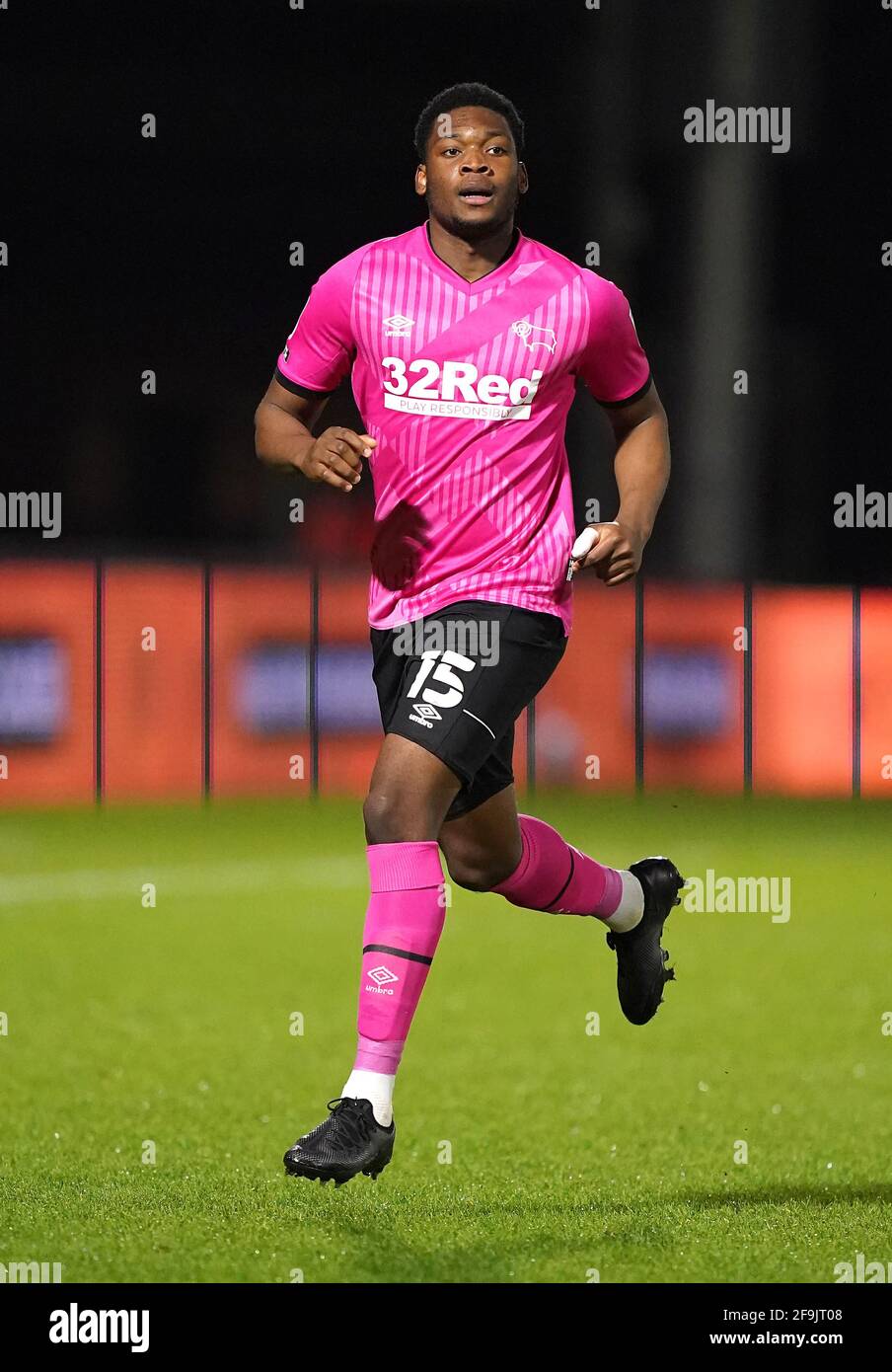 Aktenfoto vom 16-02-2021 von Teden Mengi von Derby County. Ausgabedatum: Montag, 19. April 2021. Stockfoto