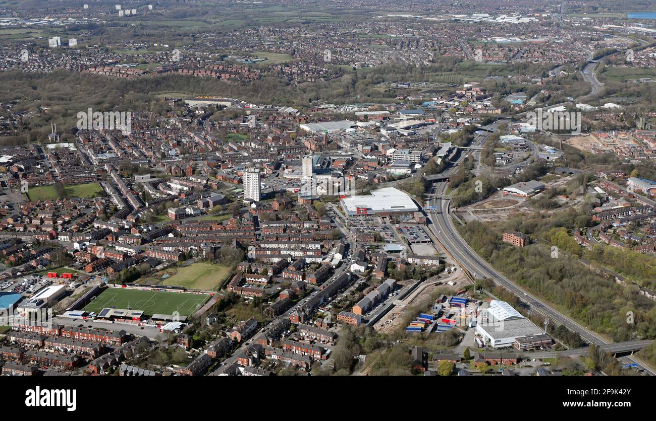 Luftaufnahme von Hyde, einer Stadt im Großraum Manchester, Großbritannien Stockfoto
