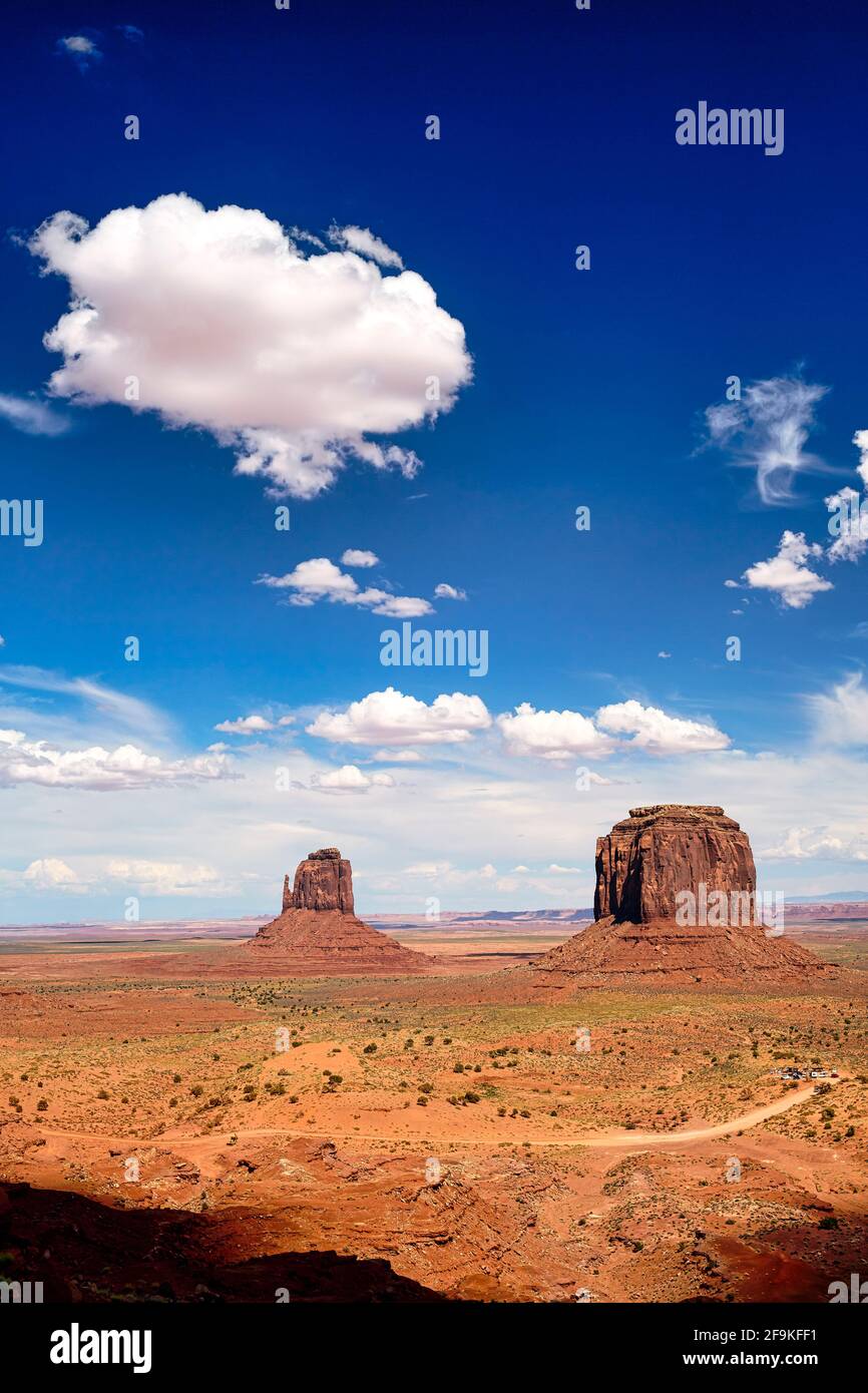 Monument Valley. Navajo Nation. East Mitten Butte. Merrick Butte Stockfoto