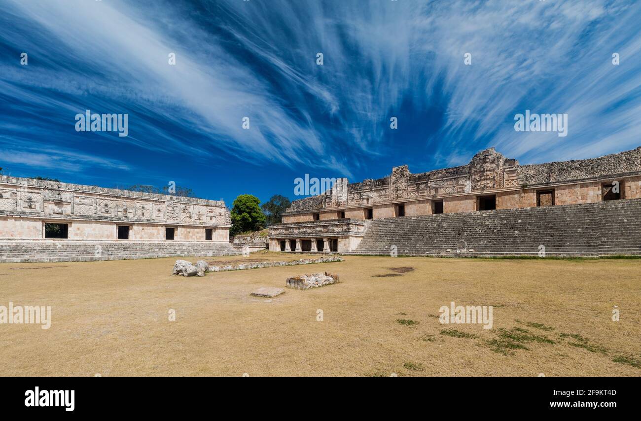Nuns Viereck Cuadrangulo de las Monjas Gebäudekomplex an den Ruinen der alten Maya-Stadt Uxmal, Mexiko Stockfoto