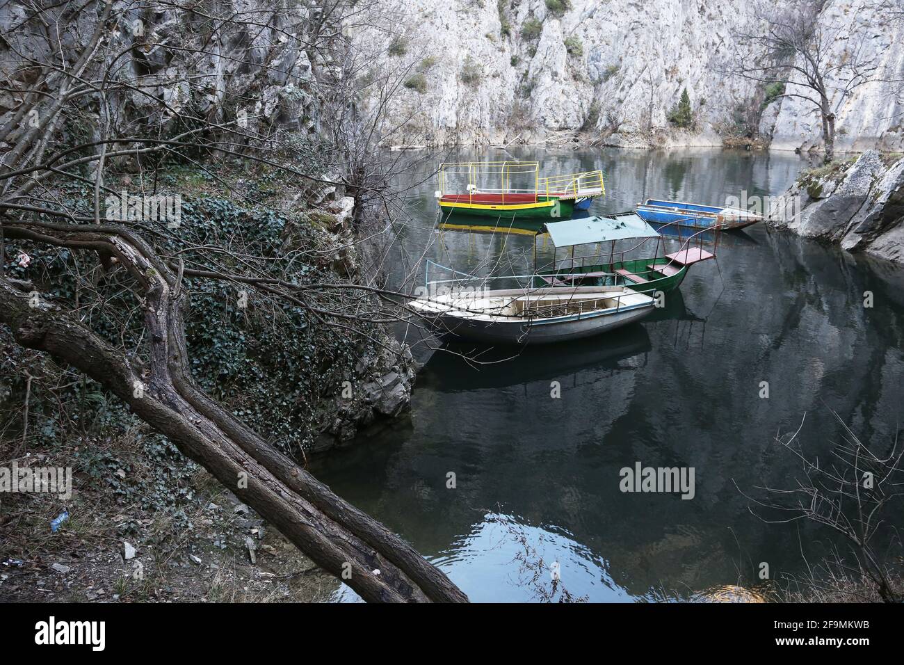 Matka Canyon in Skopje, Mazedonien. Matka ist eines der beliebtesten Outdoor-Ziele in Mazedonien. Stockfoto