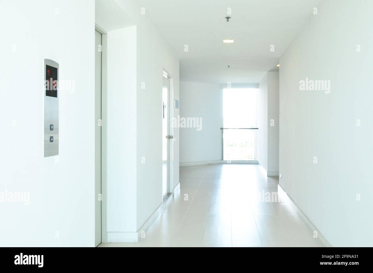 Weißer Flur oder Flur Stockfoto