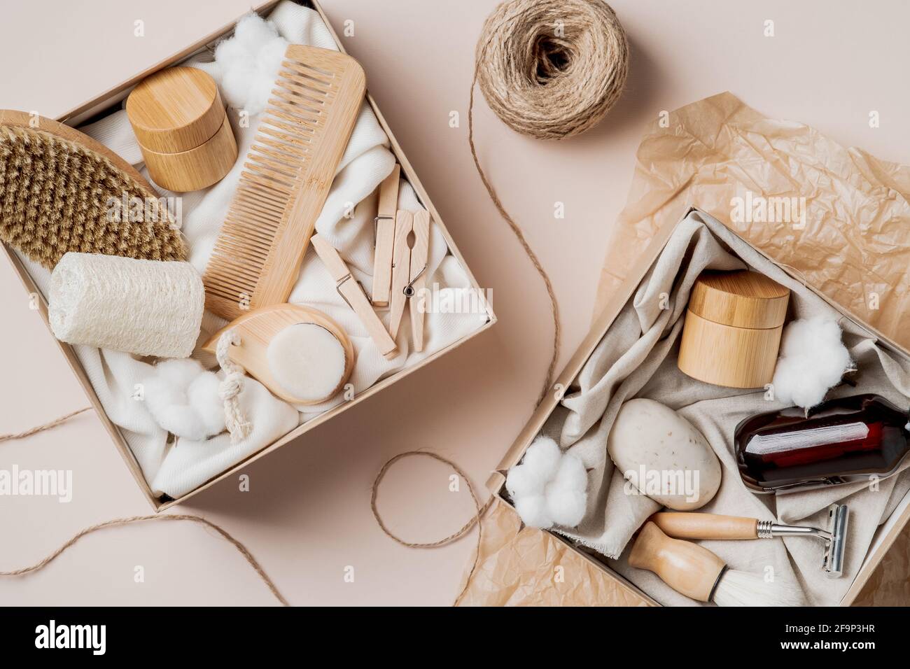 Beauty-Geschenkboxen mit Naturkosmetik. Flach liegend, Draufsicht  Stockfotografie - Alamy