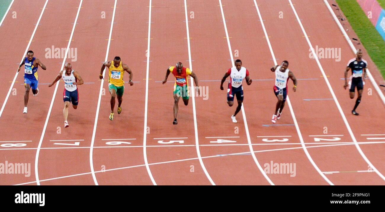 OLYMPISCHE SPIELE IN ATHEN 2004. 21/8/2004 MÄNNER 100M GEWINNER JUSTIN GATLIN LANE 3 BILD DAVID ASHDOWNOLYMPIC SPIELE ATHEN 2004 Stockfoto