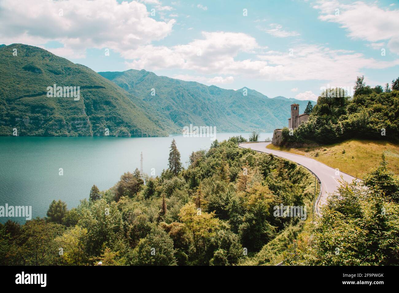 Naturlandschaft für Abenteuer-, Wander- und Freizeittourismus Stockfoto