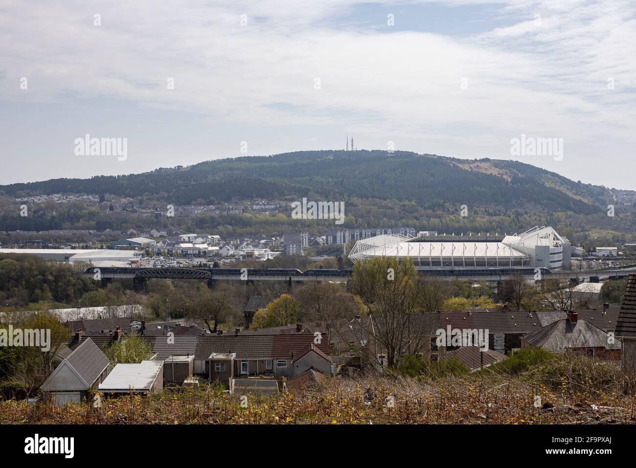 Swansea, Großbritannien. April 2021. Ein allgemeiner Blick auf das Liberty Stadium vor dem Fußballspiel der Swansea City gegen Queen's Park Rangers EFL Championship am 20. April 2021. Quelle: Lewis Mitchell/Alamy Live News Stockfoto