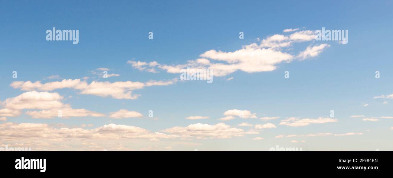 Sommerhimmel, im Süden in der Region von Westen, in Frankreich Stockfoto