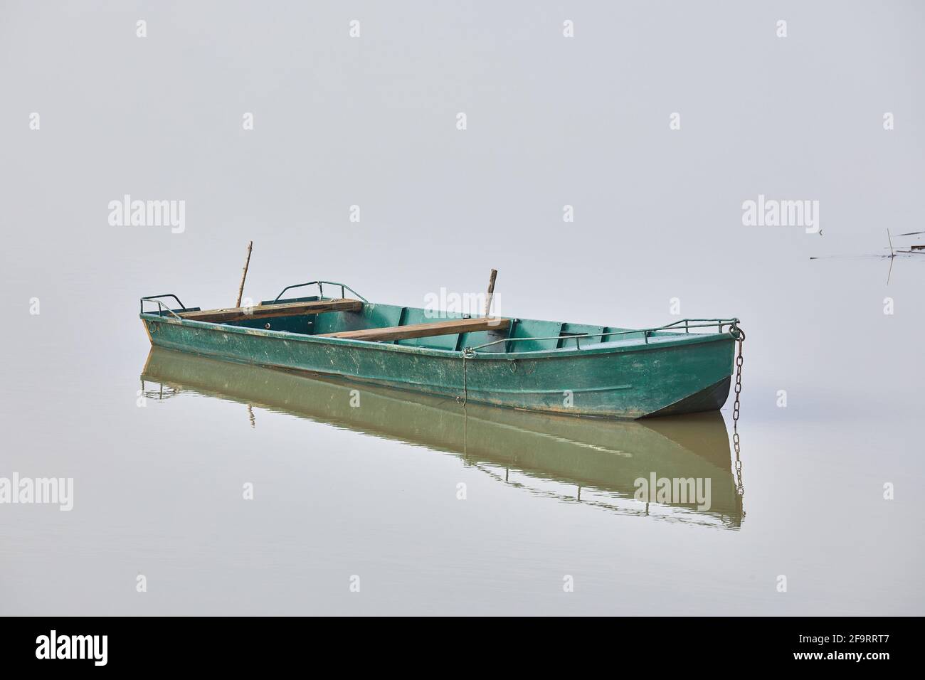 Fischerboot auf einem Leke Stockfoto