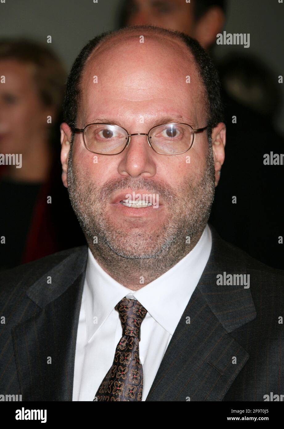 **DATEI FOTO** Scott Rudin soll als Produzent von A24 Film Projects entfernt worden sein. Scott Rudin nimmt am 29. September 2006 an der Eröffnungsnacht der New York Film Festival-Premiere von „The Queen“ in der Avery Fisher Hall im Lincoln Center in New York City Teil. Foto: Henry McGee/MediaPunch Stockfoto