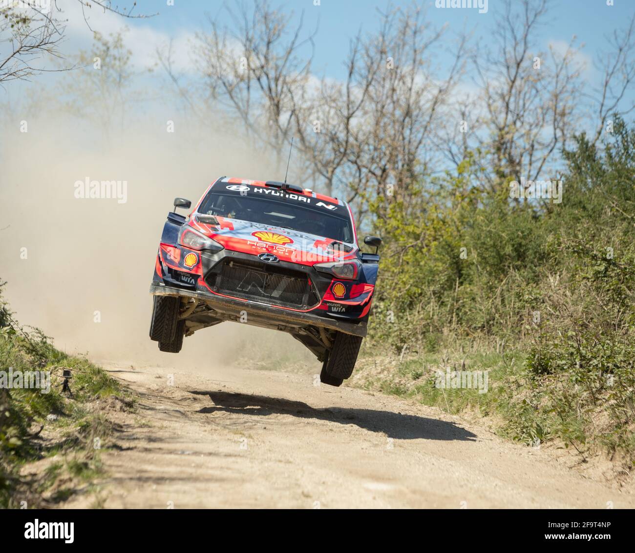 Luilhas, Portugal - 16. April 2021: Ott TÄNAK (EST), Martin JÄRVEOJA (EST), HYUNDAI SHELL MOBIS WRT, HYUNDAI I20 Coupe WRC, Aktion während eines Testtages Stockfoto