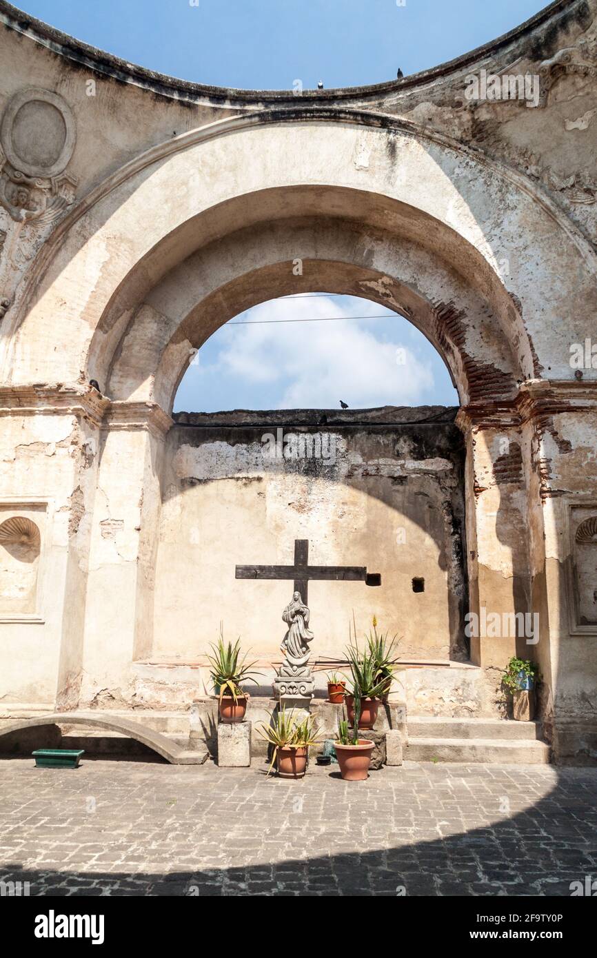 Ruinen der Kathedrale von Santiago in Antigua Guatemala Stockfoto