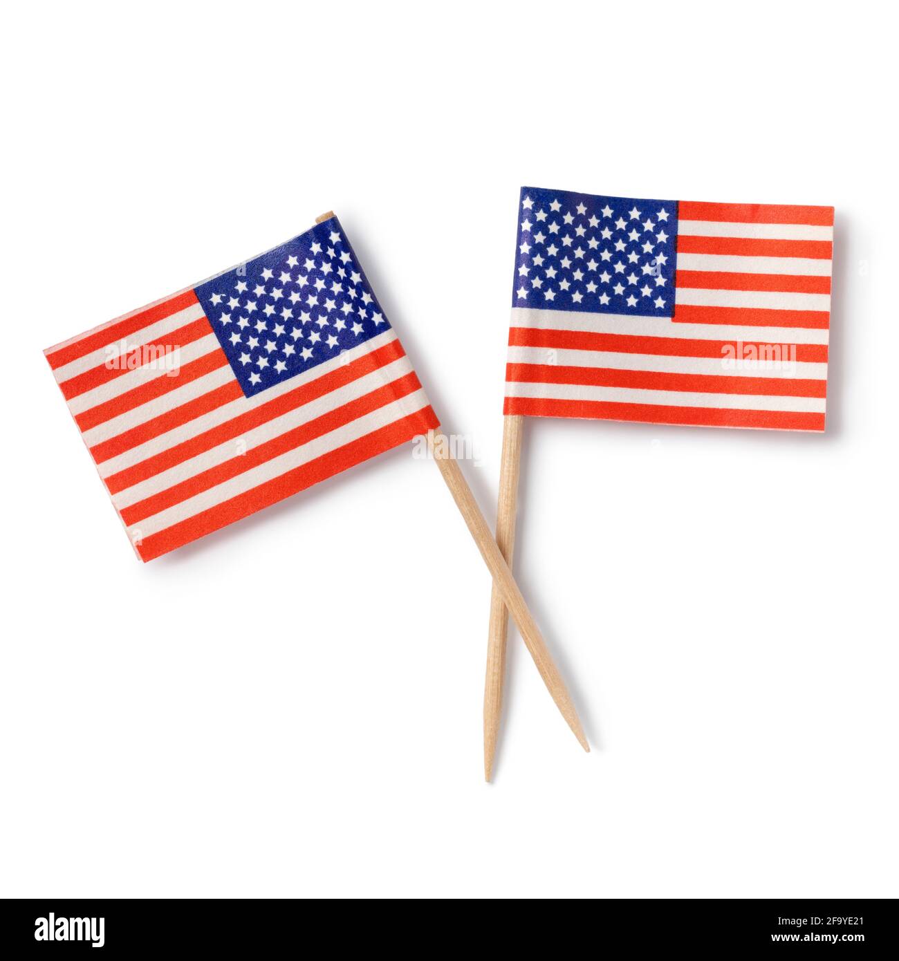 Miniatur amerikanische Flagge Cocktail-Sticks isoliert auf weißem Hintergrund schließen Nach oben Stockfoto