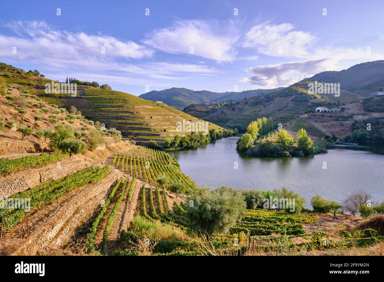 flussterrassen stockfotos und bilder kaufen alamy