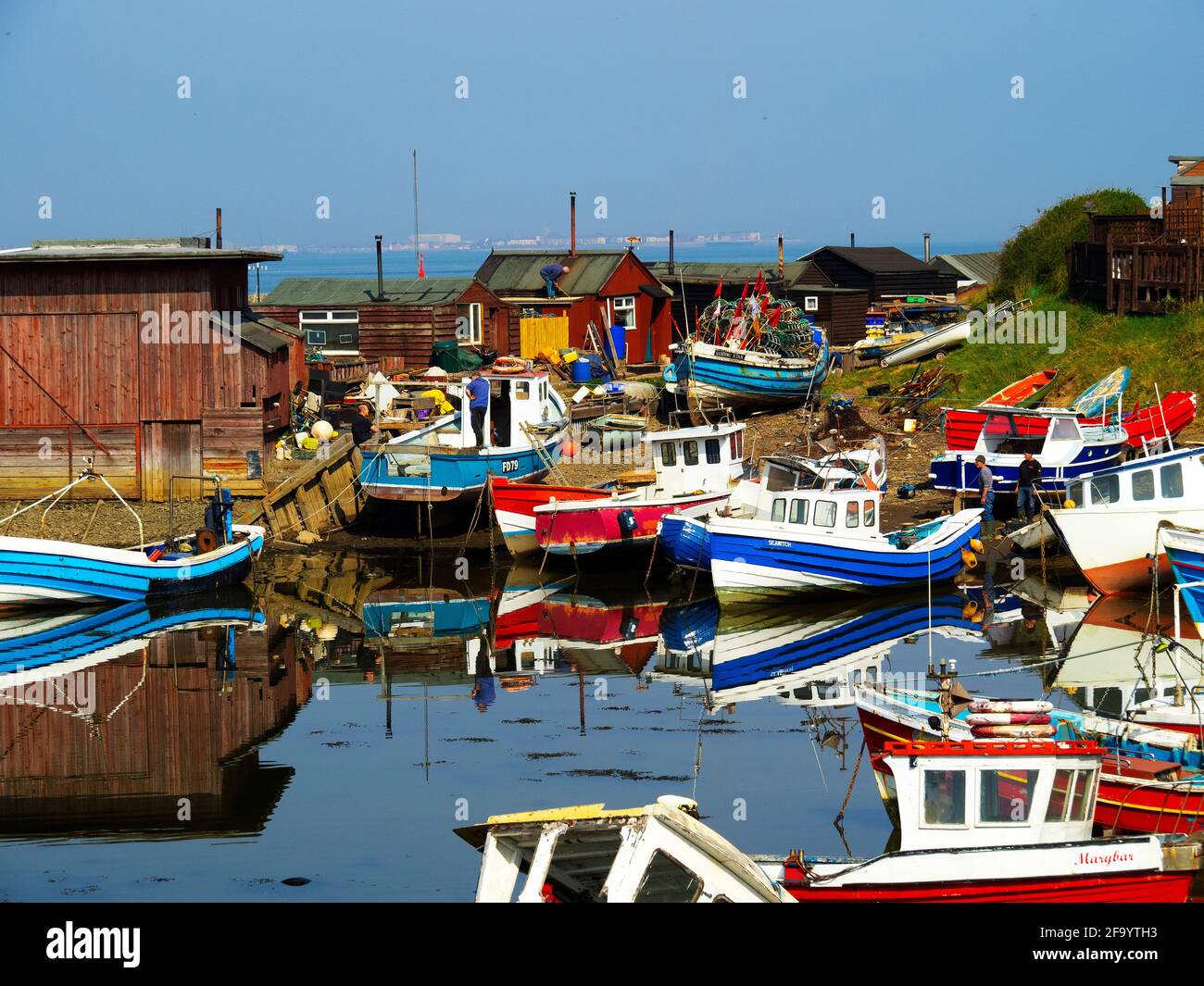 Fischerboote im Hafen von Guy Loch, teesmouth Cleveland Redcar, Großbritannien günstig Stockfoto