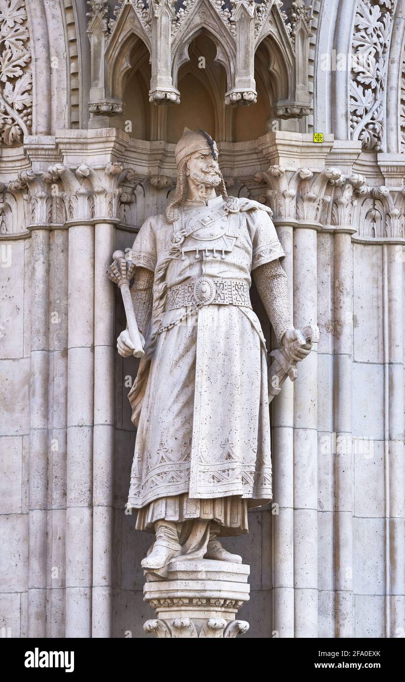 Dekoratives Element auf dem Gebäude des Budapester Parlaments Stockfoto