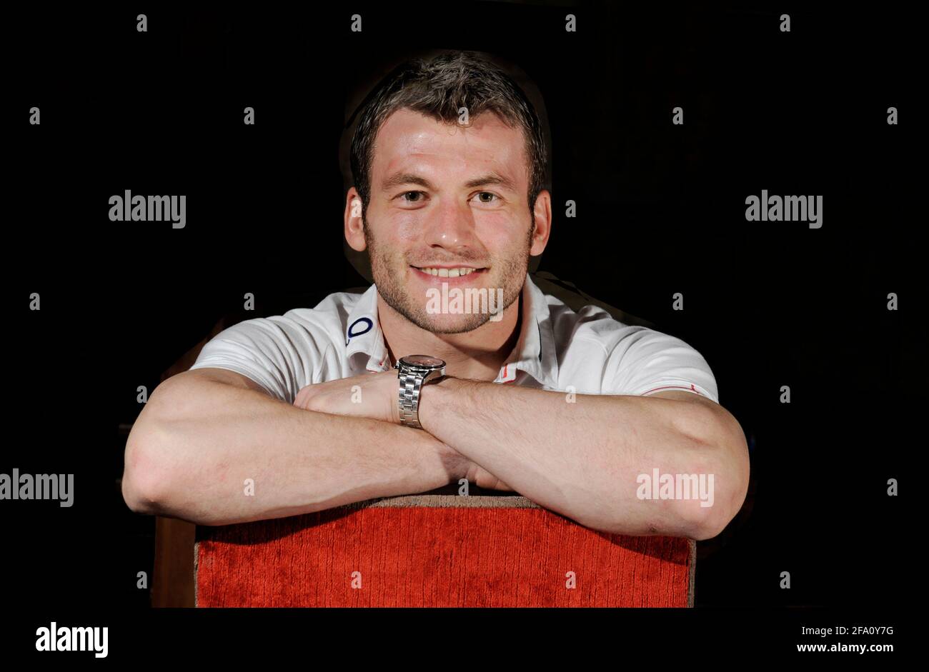 MARK CUETO ENGLAND INTERNATIONAL RUGBY UNION PLAYERENGLAND RUGBY-MANNSCHAFTSTRAINING IM PENNYHILL PARK HOTEL FÜR IHR SECHS-NATIONEN-SPIEL MIT SCHOTTLAND 9/3/10. BILD DAVID ASHDOWN Stockfoto