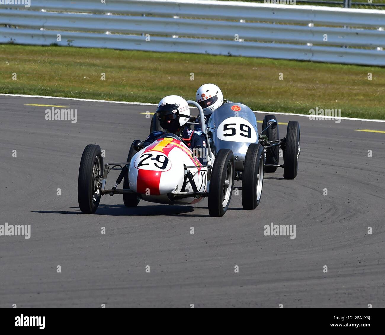 Chris Wilson, Cooper MK 10, Xavier Kingsland, Staride Mk3, Formel 3, 500 Owners Association, VSCC Spring Start Meeting, 17. April 2021. Stockfoto