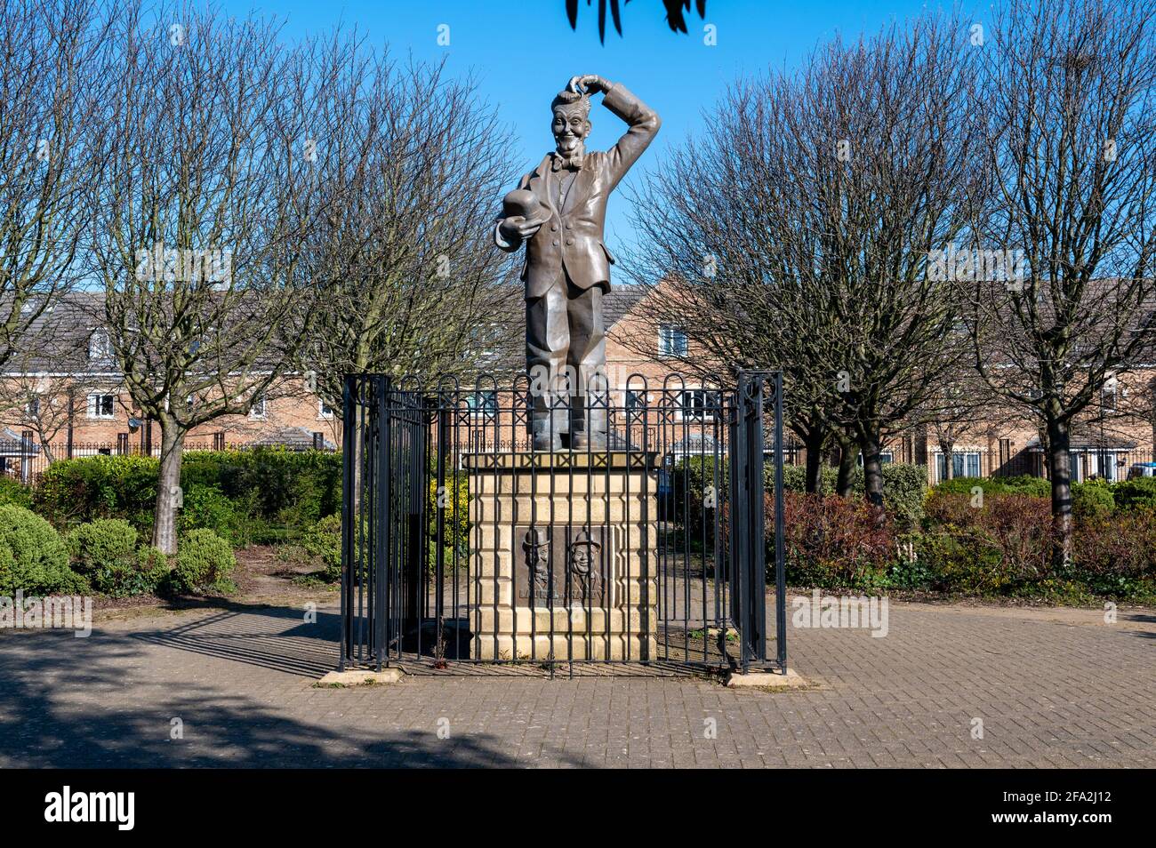 Stan Laurel Statue in Laurel Park, North Shields Tyne and Wear, Großbritannien Stockfoto