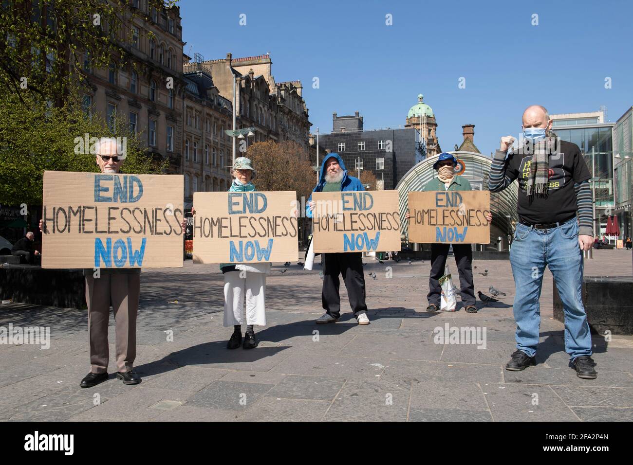 Glasgow, Schottland, Großbritannien. April 2021. IM BILD: (L-R) George Winton; Suzie Dorallio; Eric Chester; Iain MacInnes' Sean Clerkin. BILDNACHWEIS: Credit: Colin Fisher/Alamy Live News Stockfoto