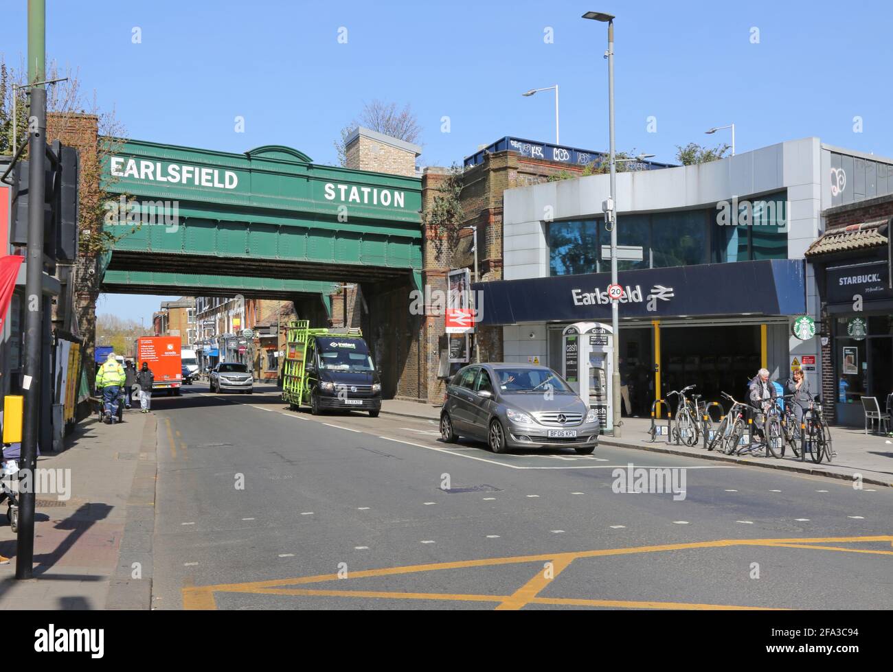 Earlsfield Station, Garratt Lane, Southwest London, Großbritannien Stockfoto