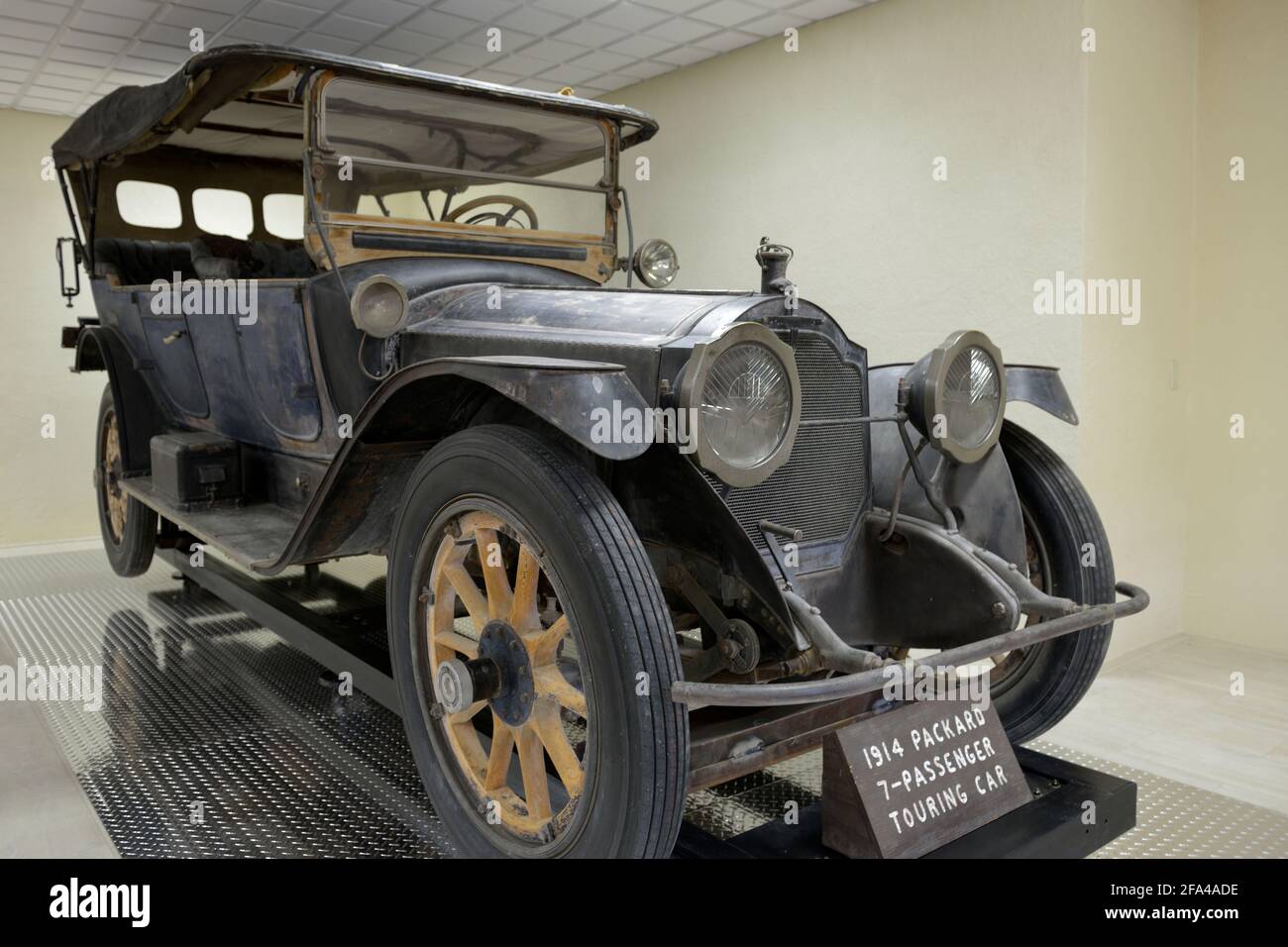 1914 Packard 7 Passagier-Tourenwagen, Scotty's Castle, Death Valley, Kalifornien Stockfoto