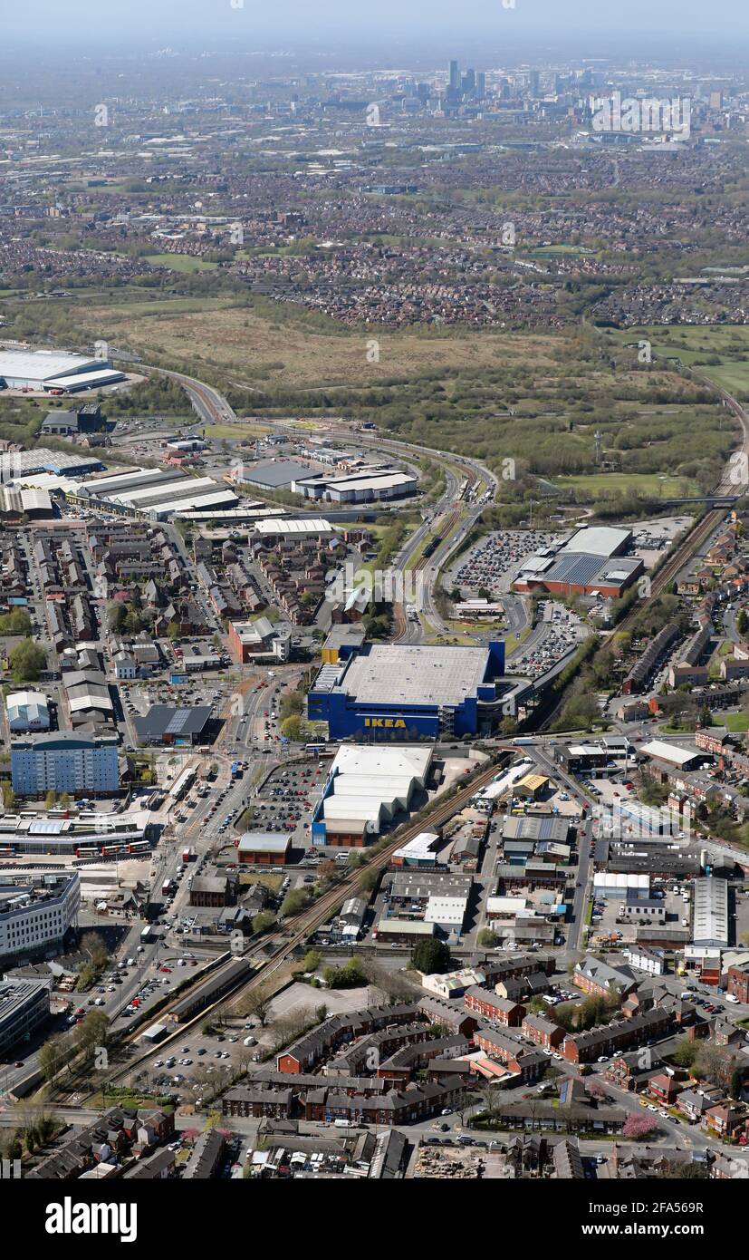 Luftaufnahme von IKEA Manchester in Ashton-under-Lyne, einer Marktstadt in Tameside, Greater Manchester, Großbritannien Stockfoto