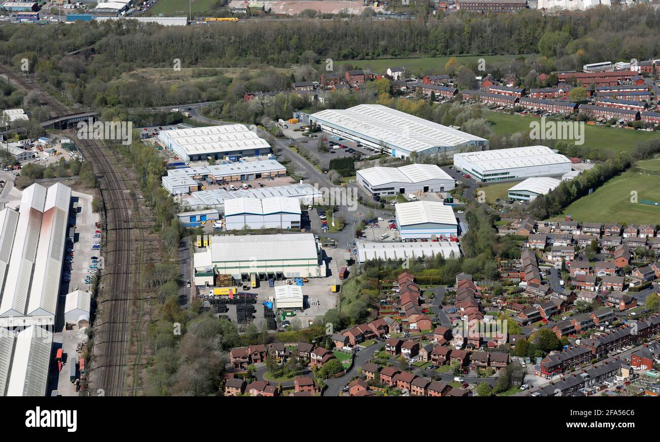 Luftaufnahme (von Süden leicht) des Tameside Park Industrial Estate, Dukinfield in der Nähe von Stockport, Greater Manchester Stockfoto