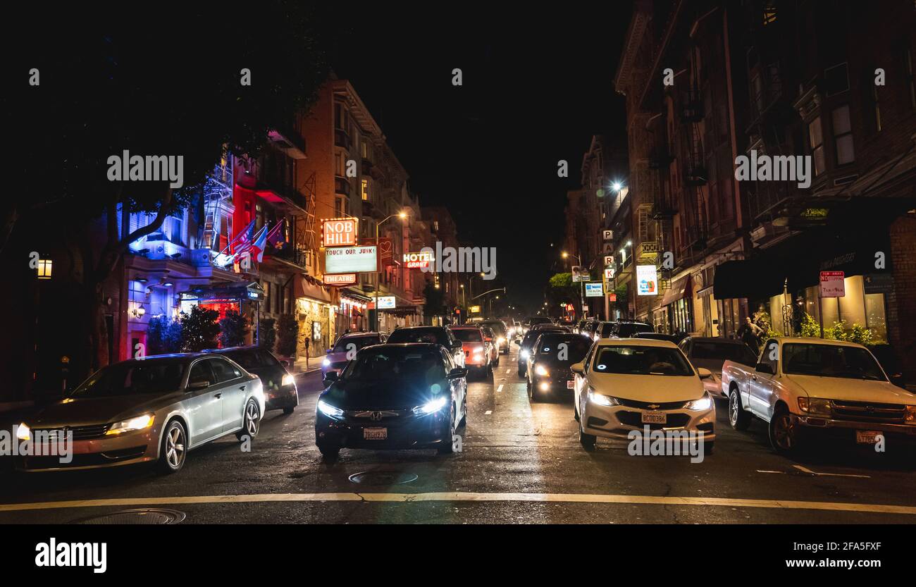 Nob Hill ist ein Viertel von San Francisco, Kalifornien, bekannt für seine zahlreichen Luxushotels und historischen Villen. Stockfoto