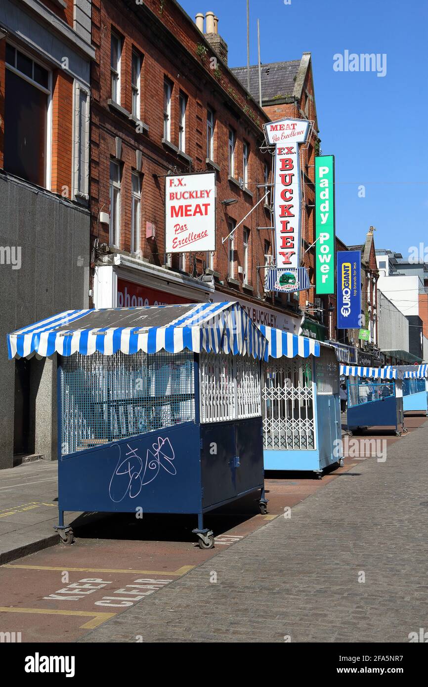 Geschlossene Marktstände in der Moore Street Dublin aufgrund von Covid Pandemie Stockfoto