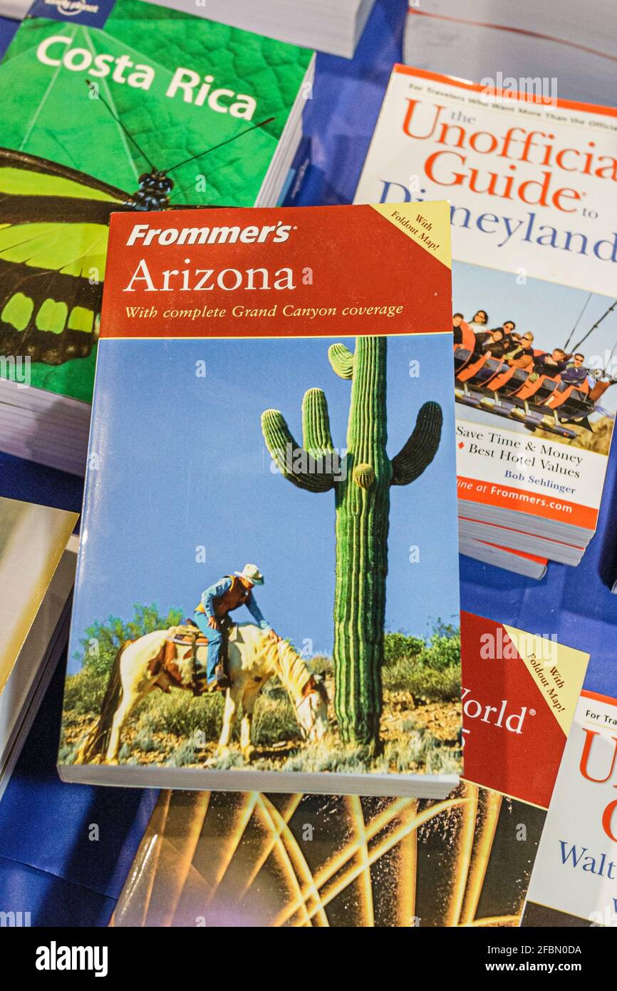 Miami Florida, Coconut Grove Convention Center, Miami Herald Travel Expo, Frommer's Arizona Annual Travel Guide books, Stockfoto