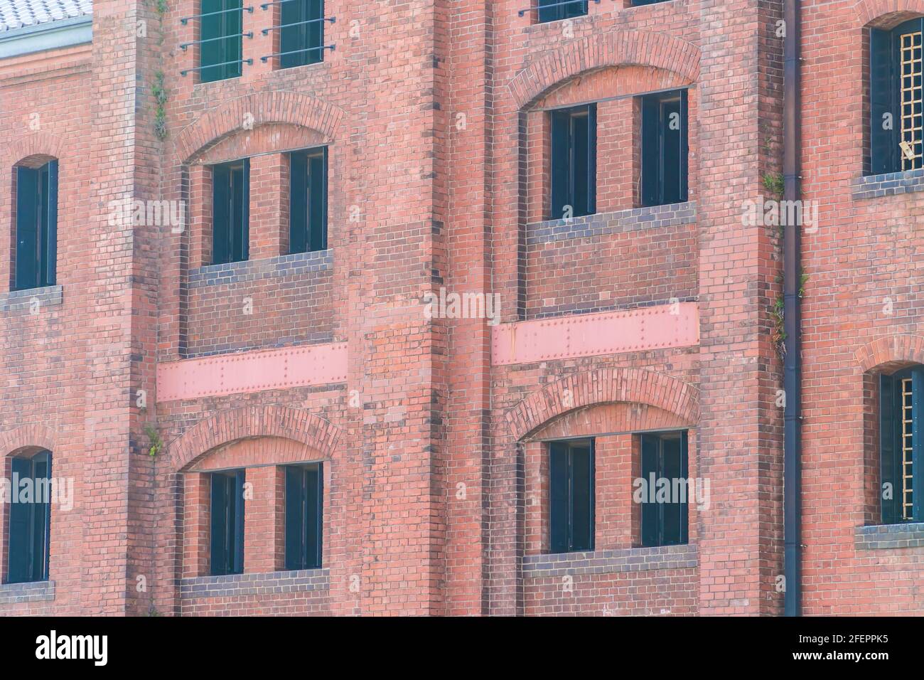 Wunderschönes Außengebäude und Architektur des Backsteinlagerhauses in yokohama Stadt japan Stockfoto