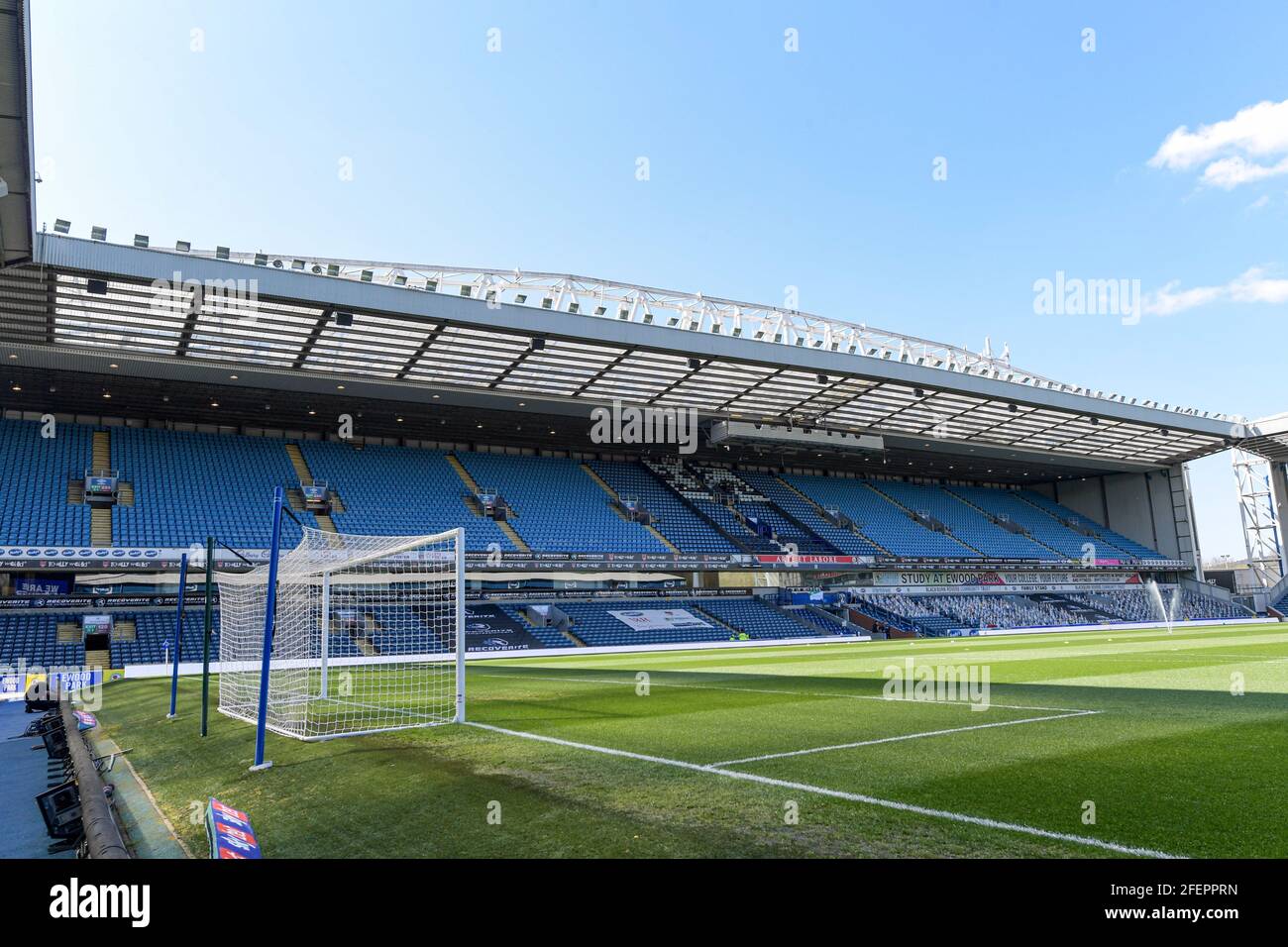 Blackburn, Großbritannien. April 2021. Eine allgemeine Ansicht von Ewood Park, der Heimat von Blackburn Rovers in Blackburn, Vereinigtes Königreich am 4/24/2021. (Foto von Simon Whitehead/News Images/Sipa USA) Quelle: SIPA USA/Alamy Live News Stockfoto