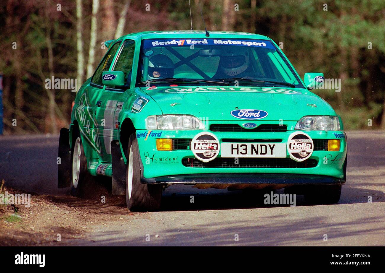 Wash & Go gesponsert Hendy Ford Motorsport Escort Cosworth auf Rallye-Bühne im Avon Park 1993. Stockfoto
