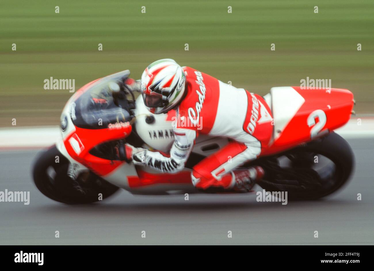 Luca Cadalora (ITA), Yamaha 500, Deutschland Motorrad Grand Prix,  Nürburgring 1995 Stockfotografie - Alamy