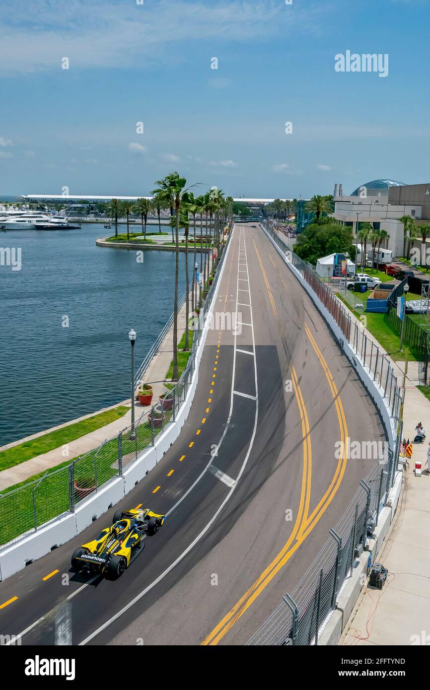 St. Petersburg, Florida, USA. April 2021. COLTON HERTA (26) aus Valencia, Kanada, qualifiziert sich für den Firestone Grand Prix von St. Petersburg in St. Petersburg, Florida. Quelle: Walter G Arce SR Grindstone Medi/ASP/ZUMA Wire/Alamy Live News Stockfoto