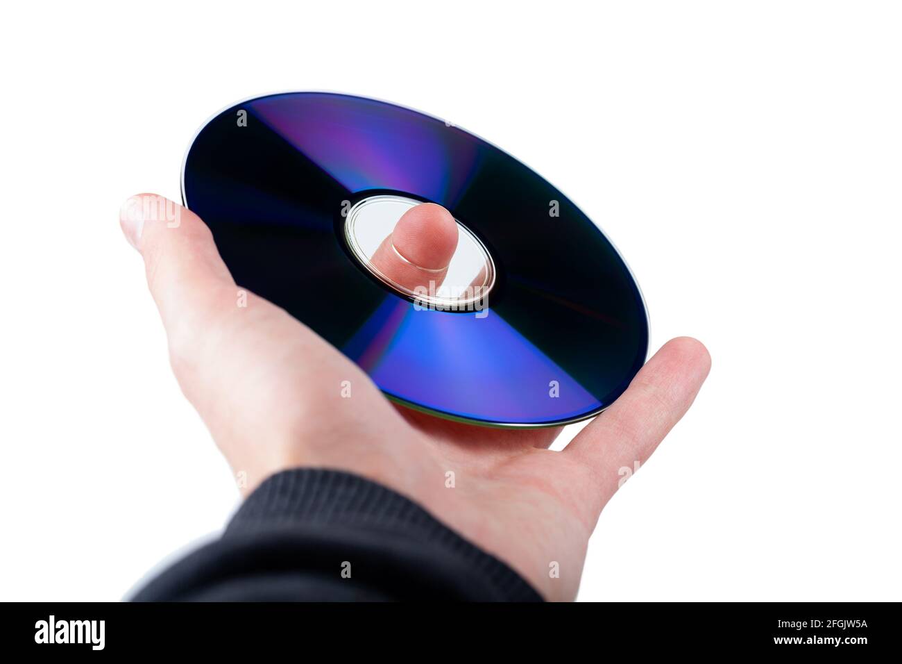 Hand hält eine CD oder DVD, CD-ROM, DVD-ROM kompakte digitale optische Datenspeicher, isoliert auf weiß, ausgeschnitten. Datenträger, Speicherung, Speicherung in Stockfoto