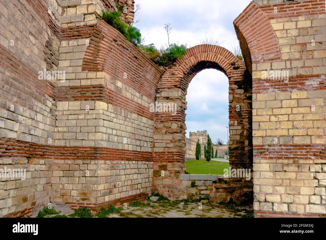 Theodosianische mauer Fotos und Bildmaterial in hoher Auflösung Alamy