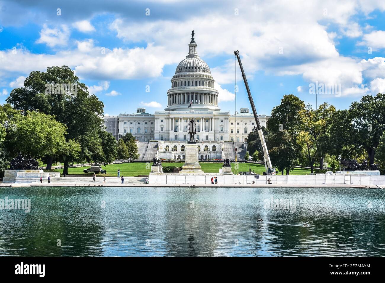 US Capitol Building & Reflection Pool in Washington, District of Columbia, Vereinigte Staaten von Amerika Stockfoto