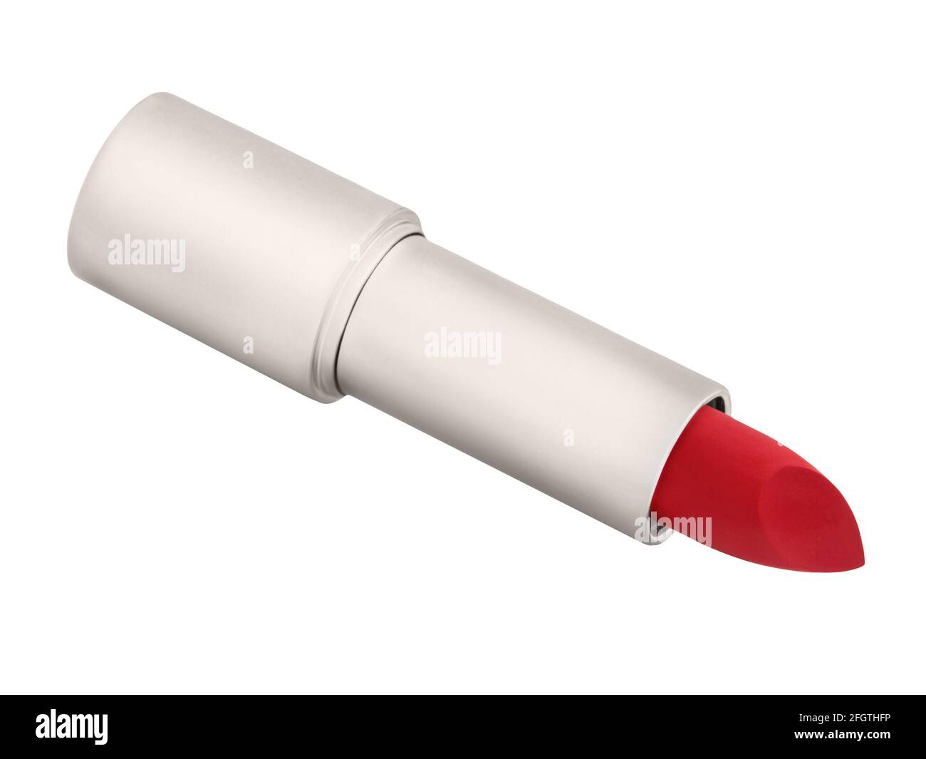 Roter Lippenstift vor weißem Hintergrund isoliert Stockfoto