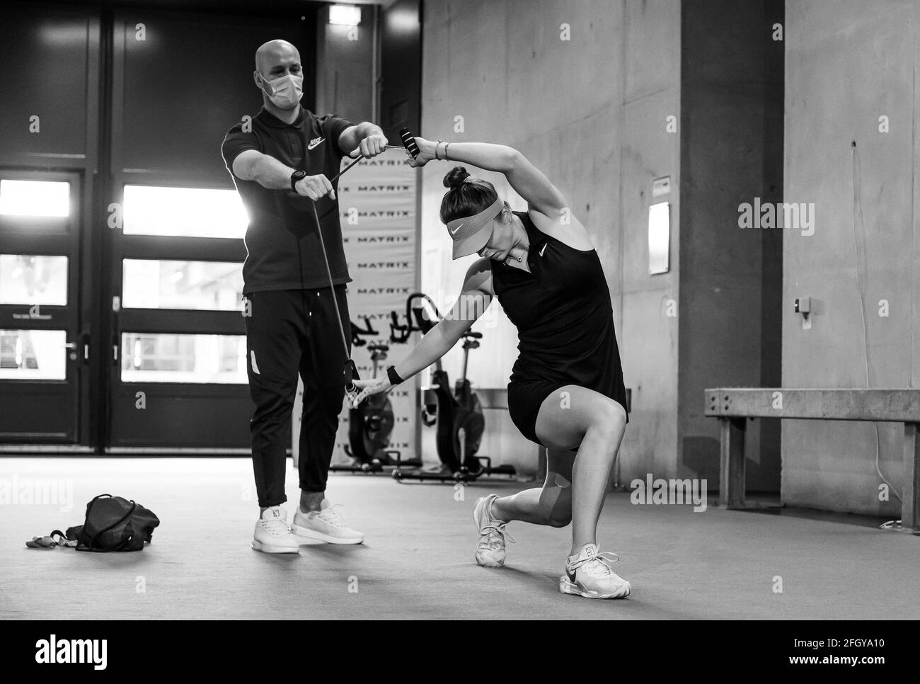 Stuttgart, Deutschland. April 2021. Elina Svitolina aus der Ukraine vor dem Halbfinale des Porsche Tennis Grand Prix 2021, WTA 500 Turnier am 24. April 2021 in der Porsche Arena in Stuttgart, Deutschland - Foto Rob Prange/Spanien DPPI/DPPI/LiveMedia Kredit: Unabhängige Fotoagentur/Alamy Live News Stockfoto