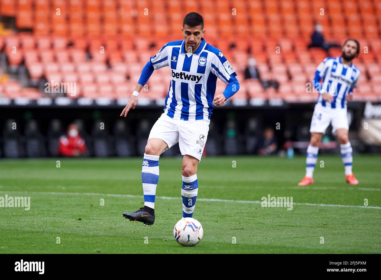 Rodrigo Battalgia von Alaves während des Fußballspiels der spanischen Meisterschaft La Liga zwischen Valencia CF und Alaves am 24. April 2021 im Estadio de Mestalla in Valencia, Spanien - Foto Maria Jose Segovia / Spanien DPPI / DPPI / LiveMedia Stockfoto