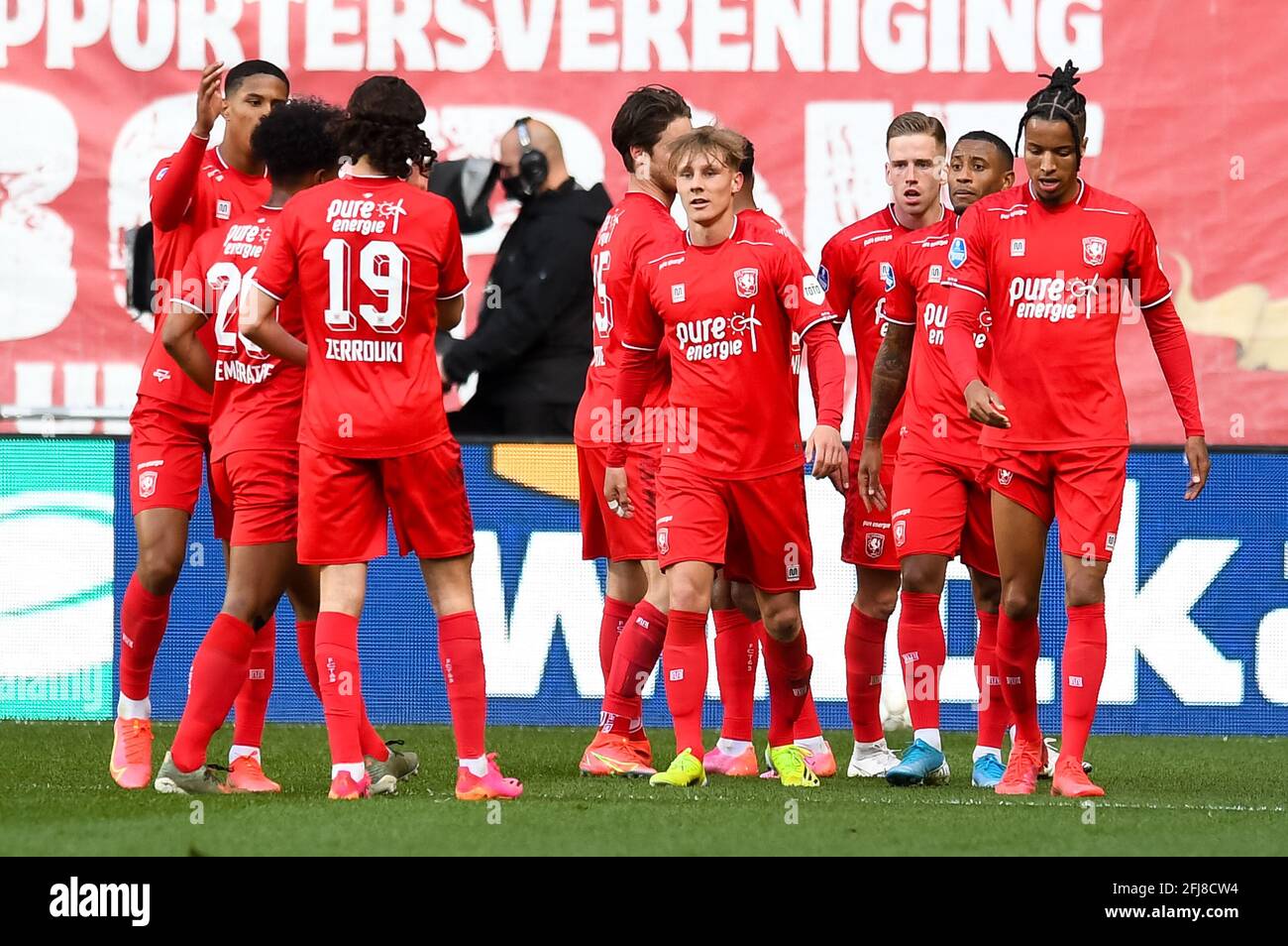 ¡Oye! 48+  Raras razones para el Fc Twente? Lars unnerstall hat längst sein glück im nachbarland gefunden.
