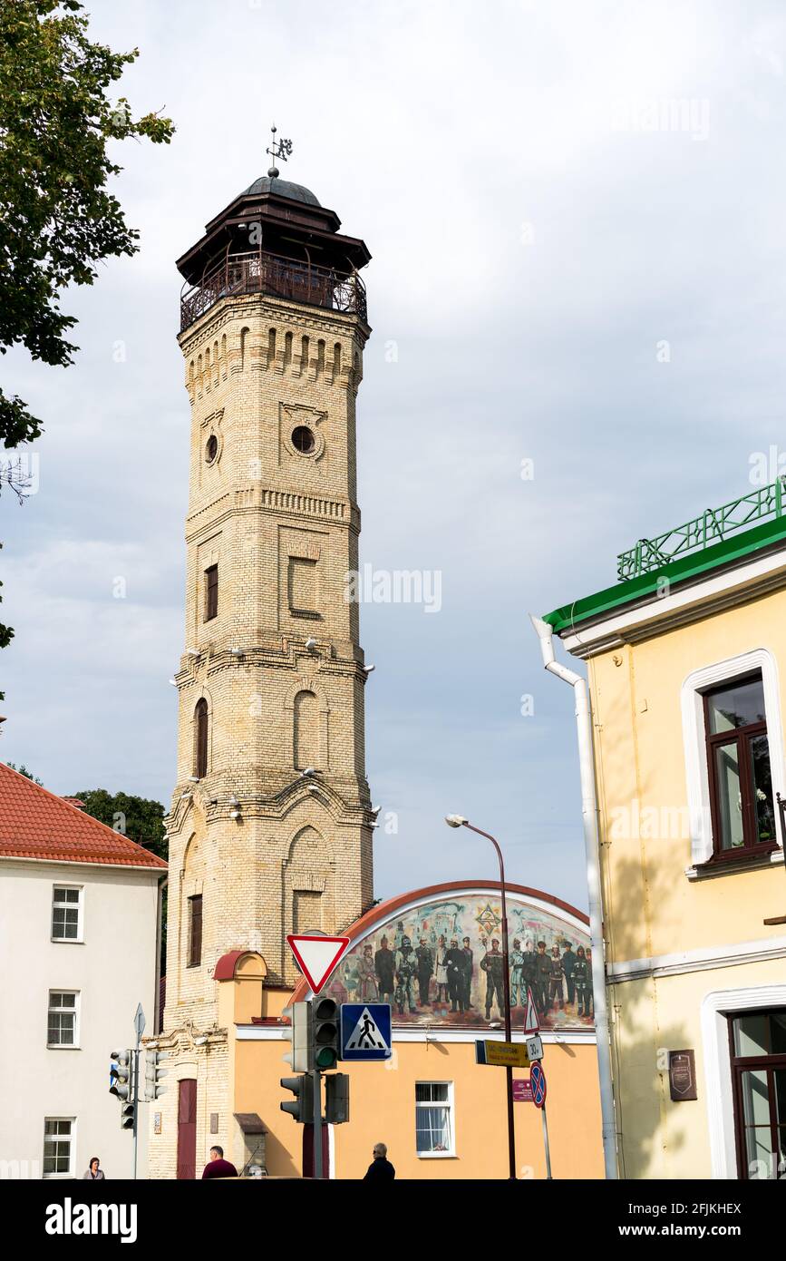 Grodno, Weißrussland - 2. September 2017: Die Feuerwache des frühen XX. Jahrhunderts in Grodno. Stockfoto Grodno, Weißrussland - 2. September 2017: Die Feuerwache des frühen XX. Jahrhunderts in Grodno. Stockfoto