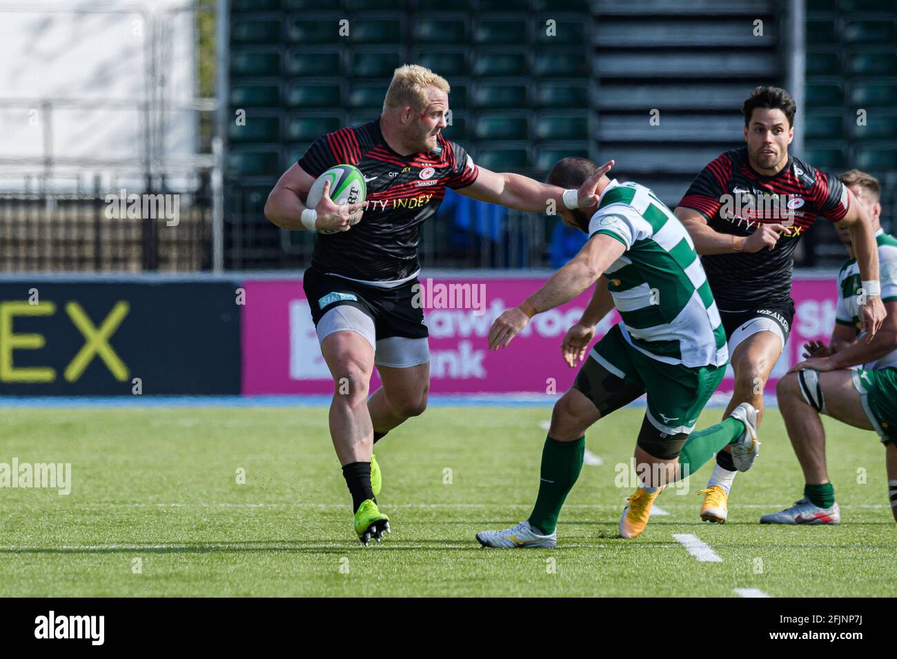 LONDON, GROSSBRITANNIEN. 25. April 2021. Während der Greene King IPA Championship Rugby Match zwischen Saracens und Ealing Trailfindern im StoneX Stadium am Sonntag, den 25. April 2021. LONDON, ENGLAND. Kredit: Taka G Wu/Alamy Live Nachrichten Stockfoto